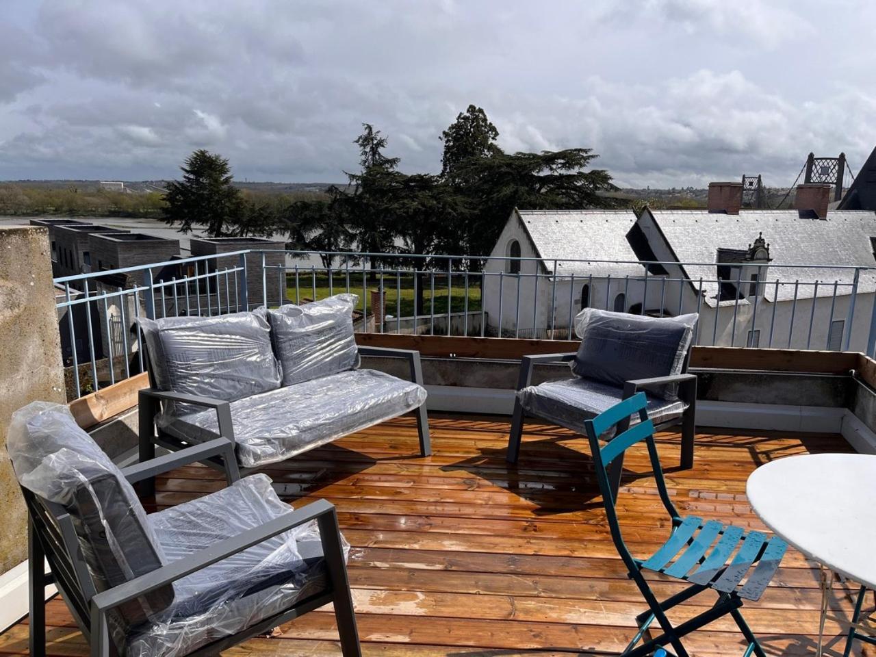 Grand Gite Terrasse Vue Loire Et Chateau D'Ancenis Εξωτερικό φωτογραφία